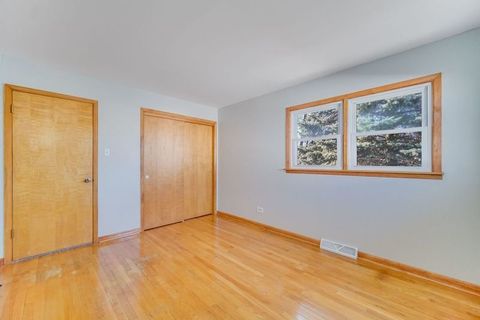 Tiny photo for 126 N Floyd Lane, Chicago Heights, IL 60411 (MLS # 12417241)