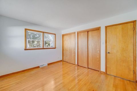 Tiny photo for 126 N Floyd Lane, Chicago Heights, IL 60411 (MLS # 12417241)