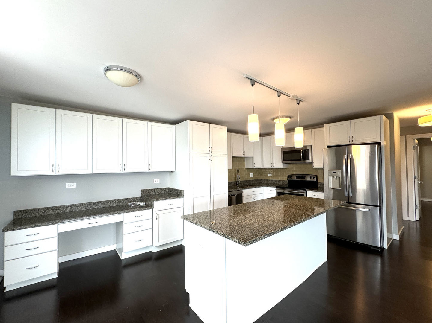 3033 N SHERIDAN Road 1505