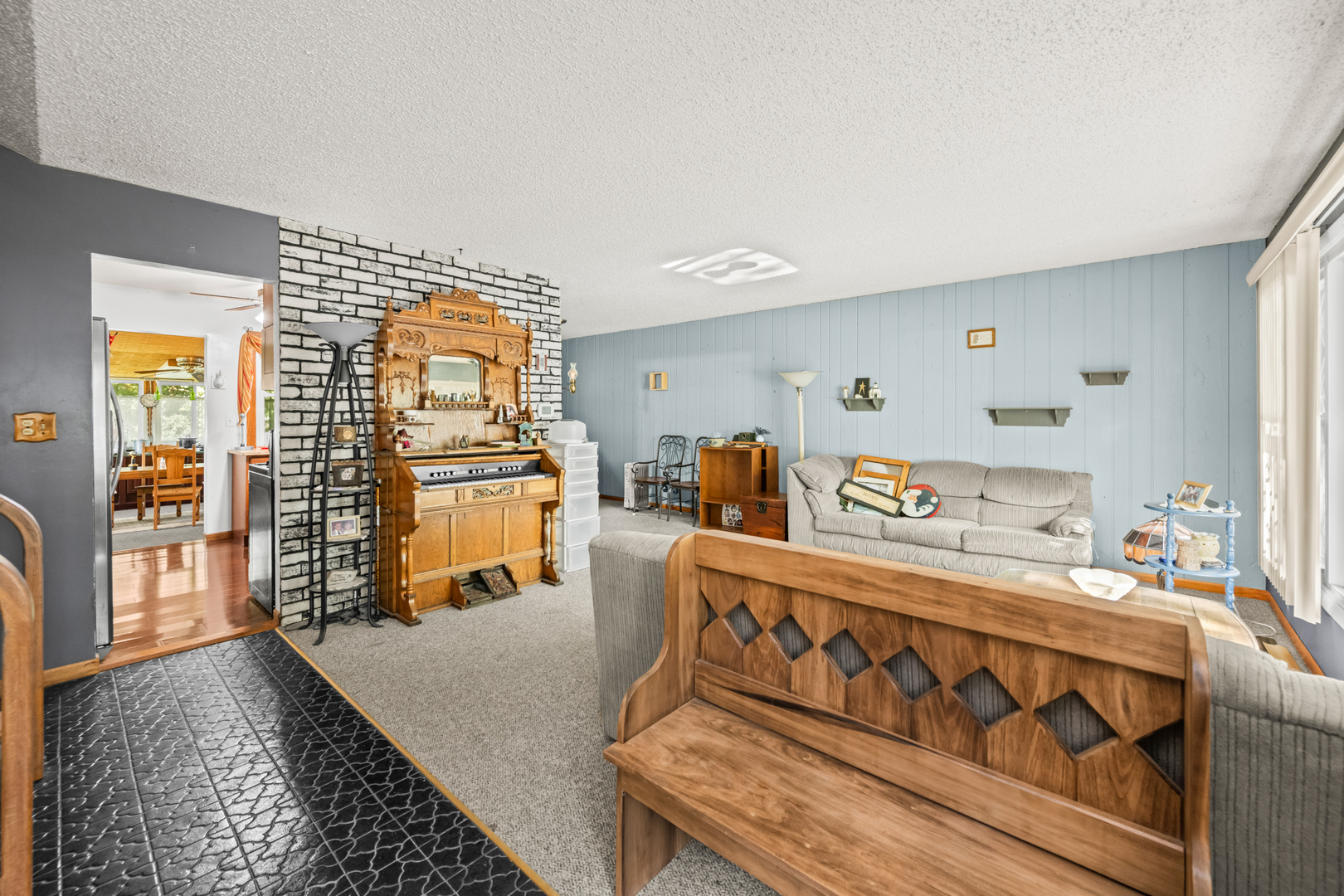 7979 Huntington Circle N