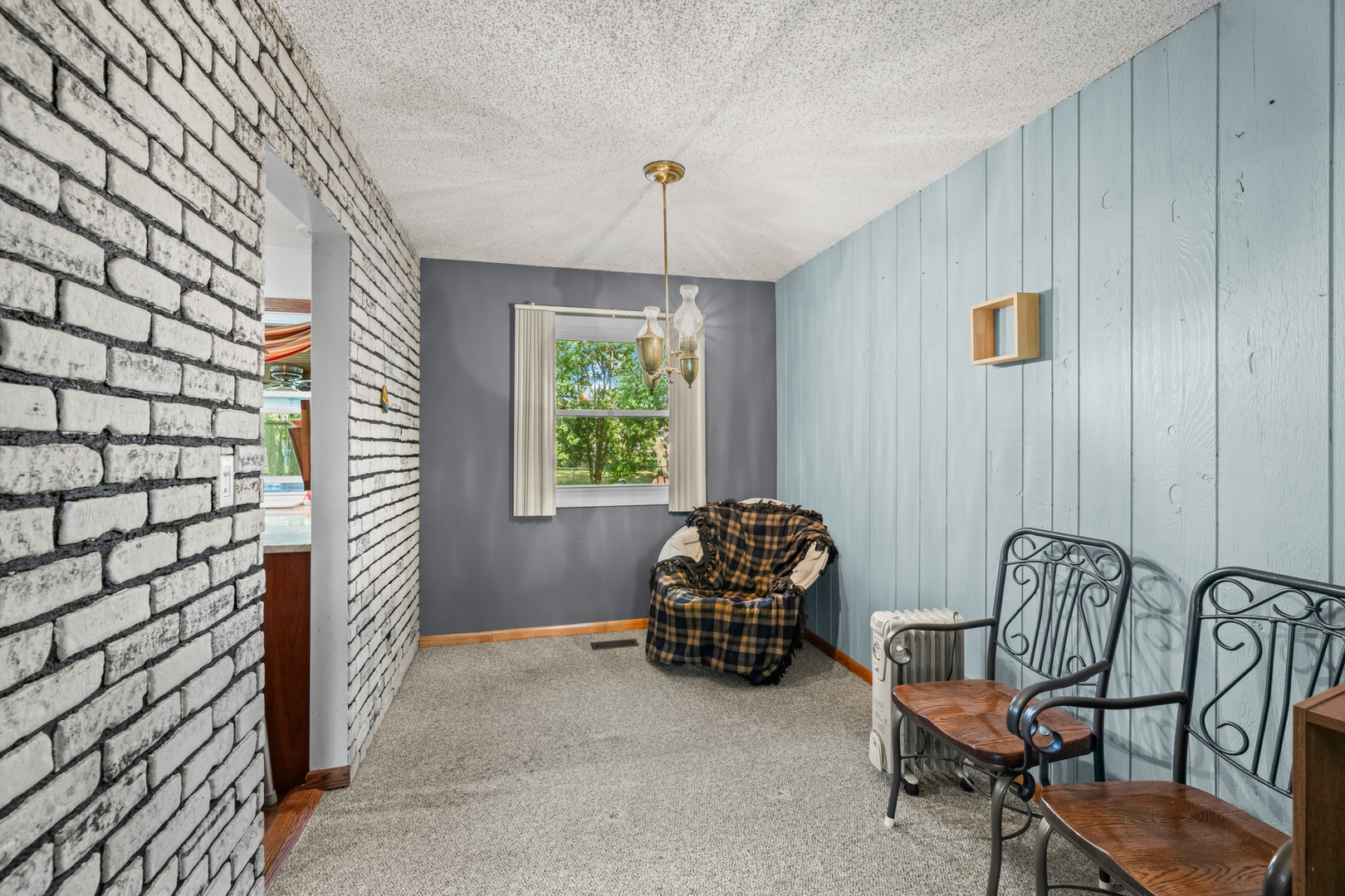 7979 Huntington Circle N