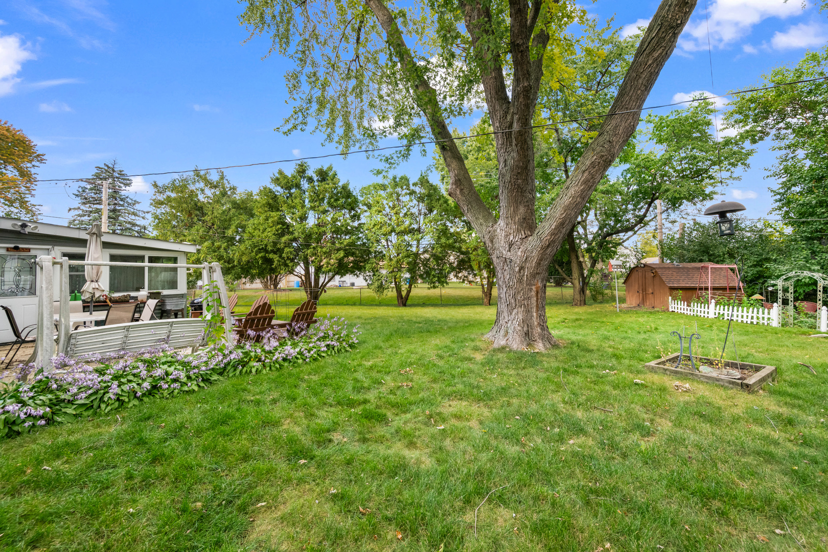 Hanover Park, Illinois 60133, United States, 3 Bedrooms Bedrooms, ,2 BathroomsBathrooms,Residential,Active,247307