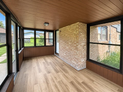 Tiny photo for 2130 Hawthorne Lane, Waukegan, IL 60087 (MLS # 12730921)
