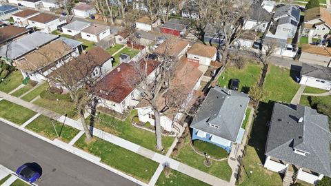 Tiny photo for 1433 S 21st Avenue, Maywood, IL 60153 (MLS # 12607269)