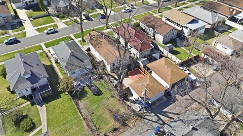 Tiny photo for 1433 S 21st Avenue, Maywood, IL 60153 (MLS # 12607269)
