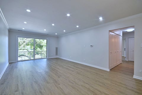 Tiny photo for 945 E Kenilworth Avenue #325, Palatine, IL 60074 (MLS # 12734905)