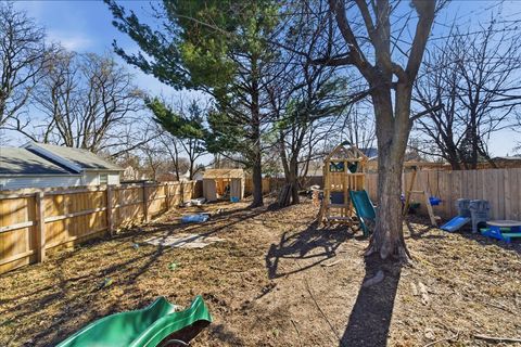 Tiny photo for 356 Home Street, Sycamore, IL 60178 (MLS # 12584874)