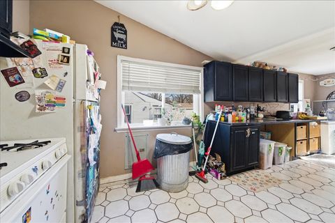 Tiny photo for 356 Home Street, Sycamore, IL 60178 (MLS # 12584874)