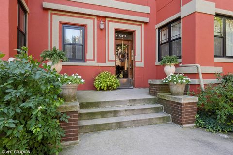 823 W Gunnison Street 1E Chicago IL 60640