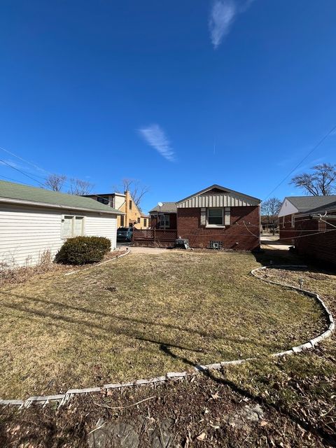 Tiny photo for 2522 S 3rd Avenue, North Riverside, IL 60546 (MLS # 12586416)