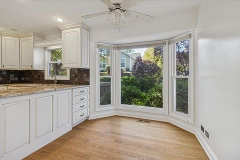 Tiny photo for 417 River Bluff Circle, Naperville, IL 60540 (MLS # 12537022)