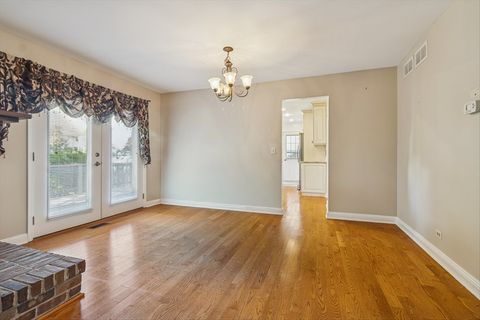 Tiny photo for 417 River Bluff Circle, Naperville, IL 60540 (MLS # 12537022)