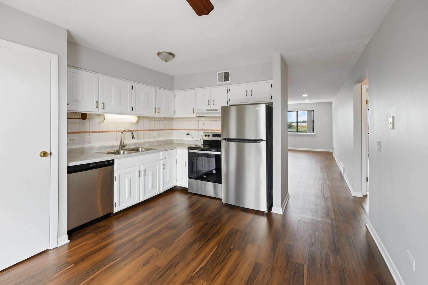 1472 Carol Court 3B