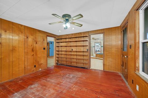 Tiny photo for 1636 N 4012th Road, Earlville, IL 60518 (MLS # 12486919)