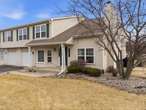 Photo of 1424 Root Street, Crest Hill, IL 60403 (MLS # 12580405)