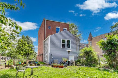 Tiny photo for 2058 W Washington Boulevard, Chicago, IL 60612 (MLS # 12499012)