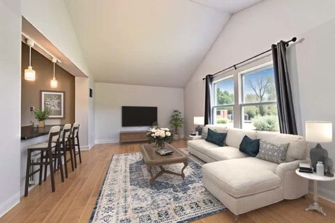 Tiny photo for 2058 W Washington Boulevard, Chicago, IL 60612 (MLS # 12499012)