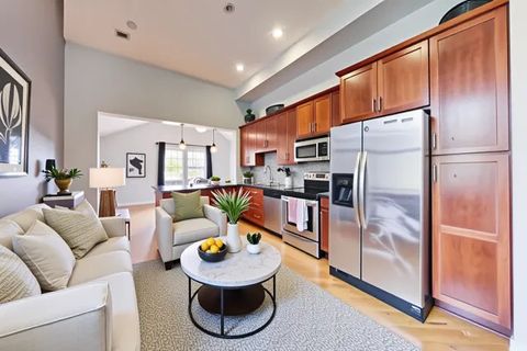 Tiny photo for 2058 W Washington Boulevard, Chicago, IL 60612 (MLS # 12499012)