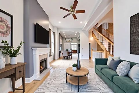 Tiny photo for 2058 W Washington Boulevard, Chicago, IL 60612 (MLS # 12499012)