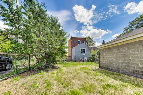 Tiny photo for 2058 W Washington Boulevard, Chicago, IL 60612 (MLS # 12499012)