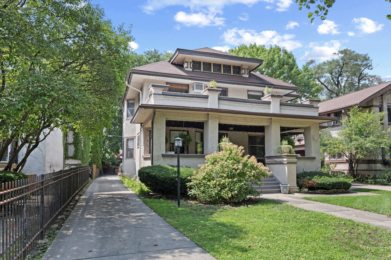 625 N Oak Park Avenue