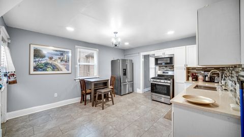 Tiny photo for 10857 S Hermosa Avenue, Chicago, IL 60643 (MLS # 12589929)