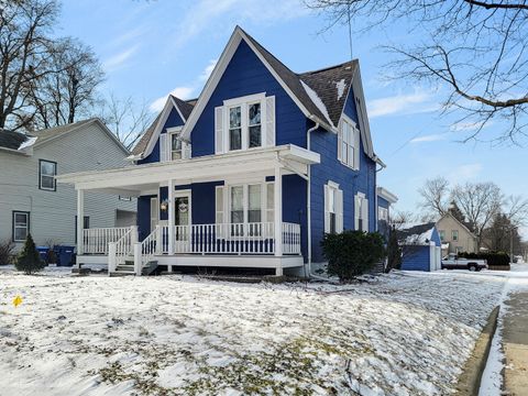 Photo of 733 N 13th Street, DeKalb, IL 60115 (MLS # 12553631)