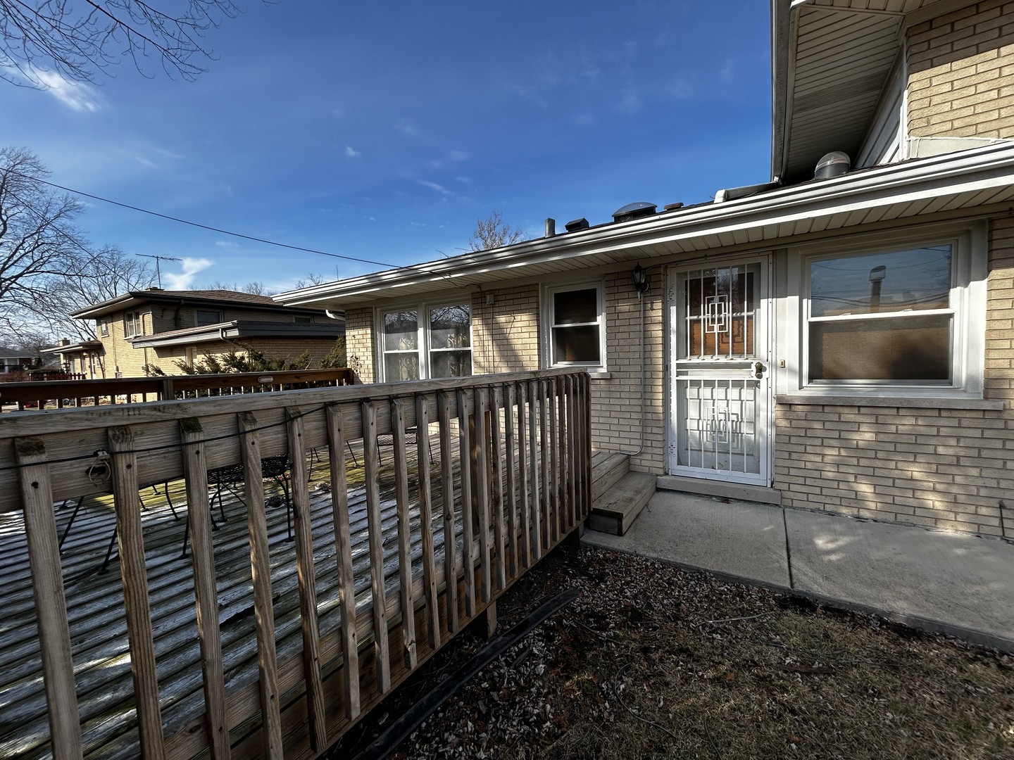 865 E 165th Street