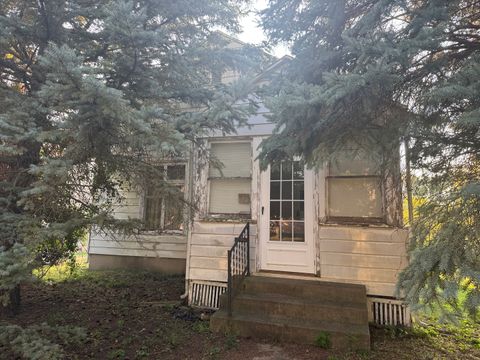 Tiny photo for 723 N Madison Street, Clinton, IL 61727 (MLS # 12465728)