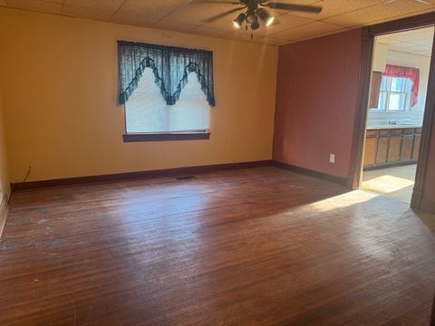 Tiny photo for 723 N Madison Street, Clinton, IL 61727 (MLS # 12465728)