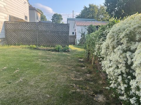 Tiny photo for 723 N Madison Street, Clinton, IL 61727 (MLS # 12465728)