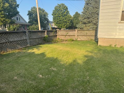 Tiny photo for 723 N Madison Street, Clinton, IL 61727 (MLS # 12465728)
