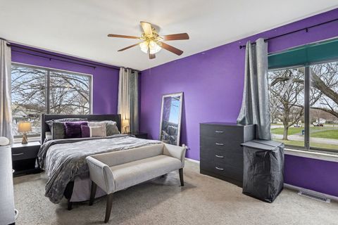 Tiny photo for 554 Alton Court, Carol Stream, IL 60188 (MLS # 12602409)