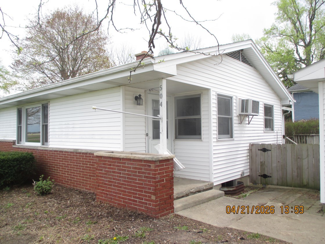 504 Washington Street