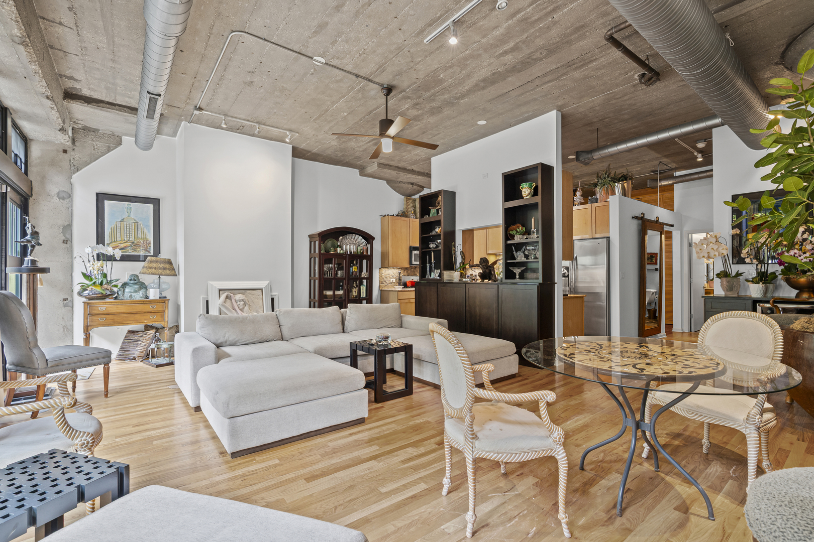 1070 W 15th Street 147