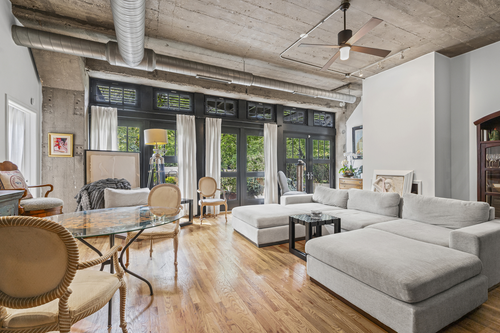 1070 W 15th Street 147