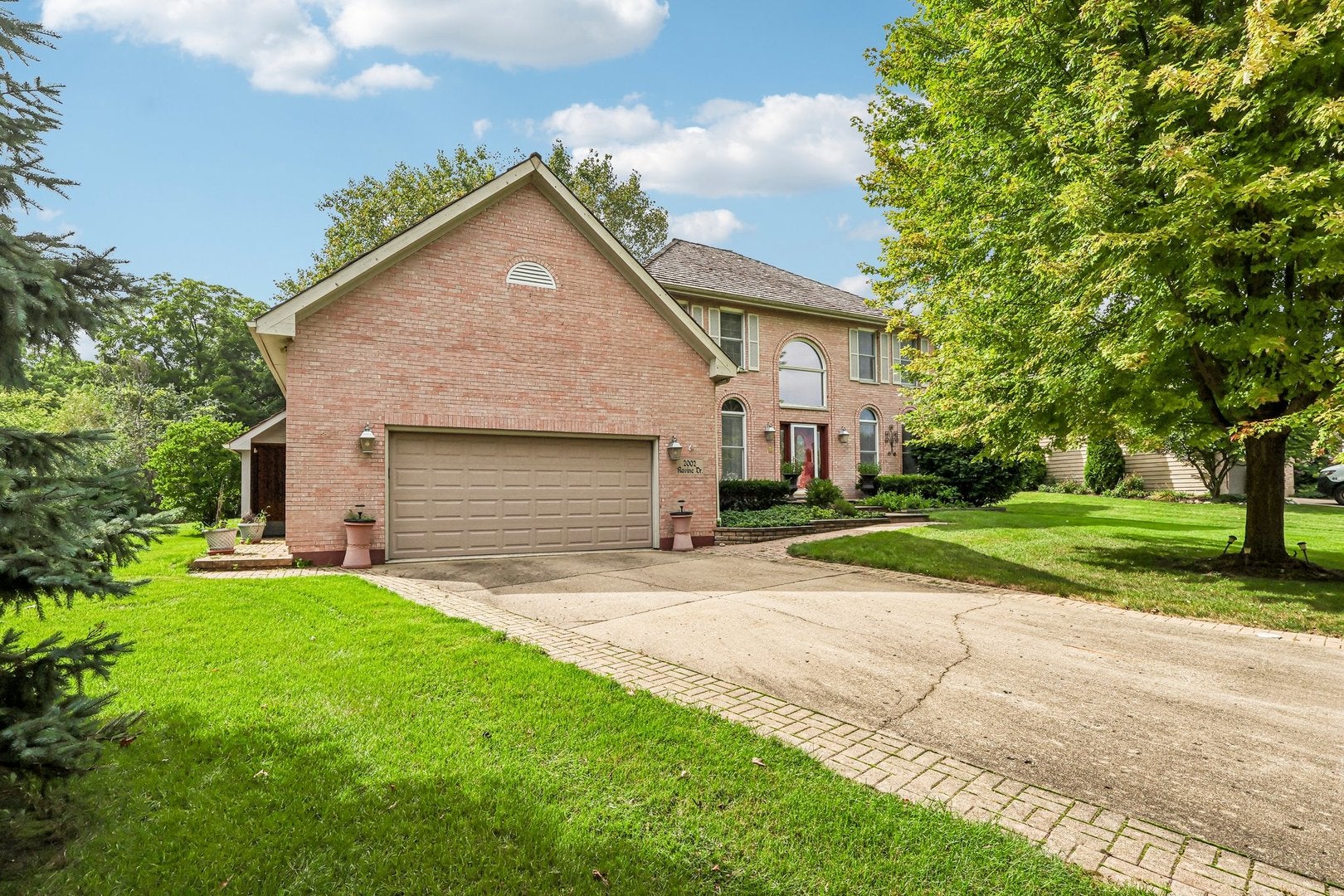 2002 Ravine Drive