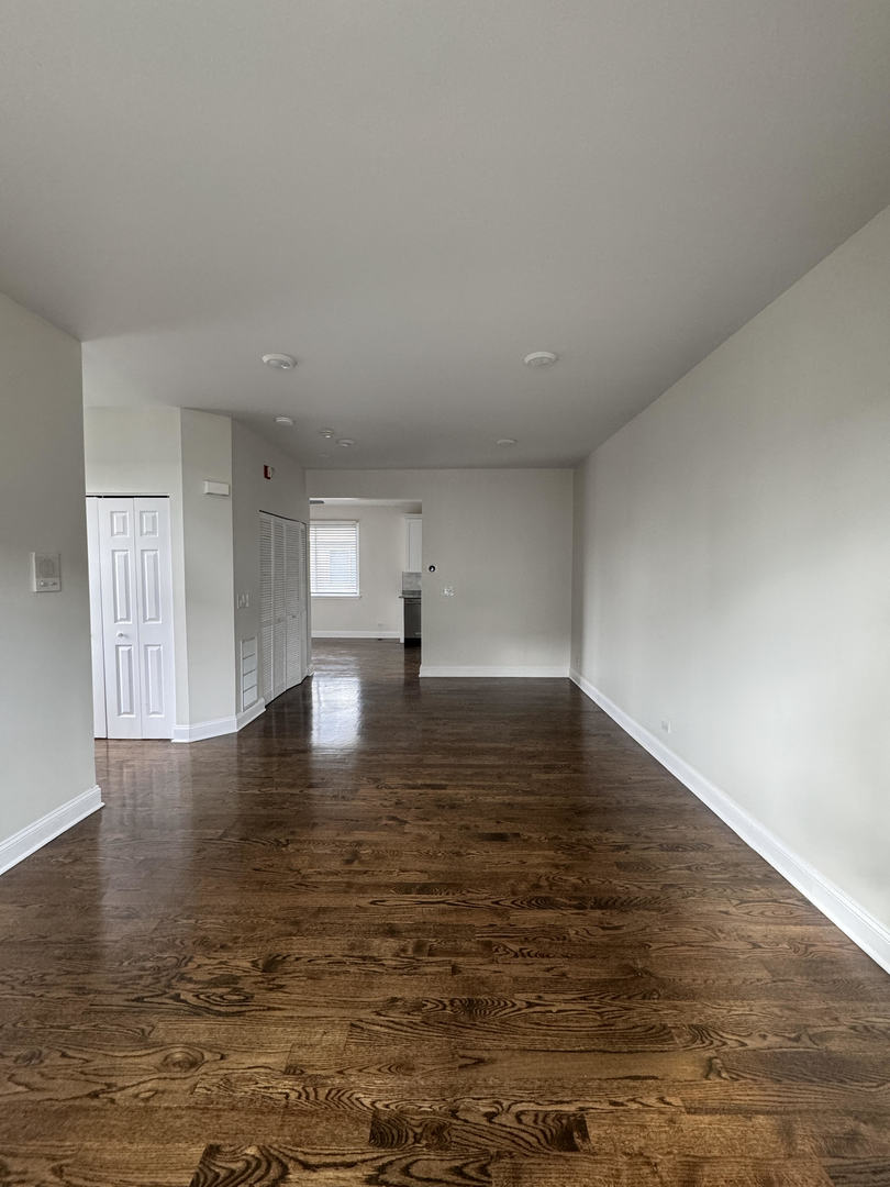 11S427 Rachael Court