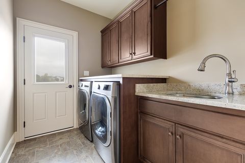 Tiny photo for 40W513 Old Mill Court, Elgin, IL 60124 (MLS # 12494349)