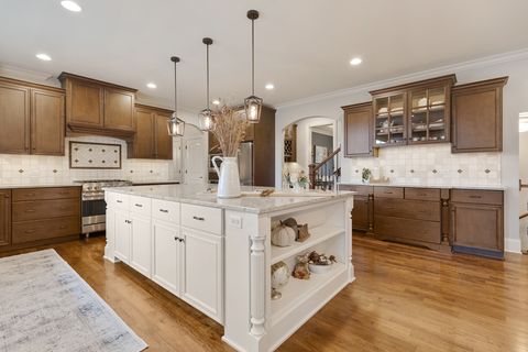 Tiny photo for 40W513 Old Mill Court, Elgin, IL 60124 (MLS # 12494349)