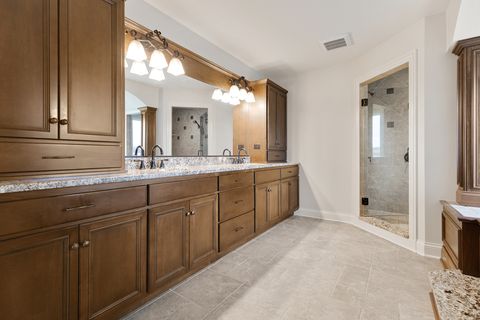 Tiny photo for 40W513 Old Mill Court, Elgin, IL 60124 (MLS # 12494349)