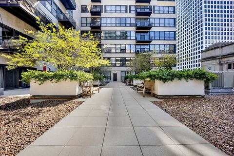 Tiny photo for 130 S Canal Street #715, Chicago, IL 60606 (MLS # 12630258)