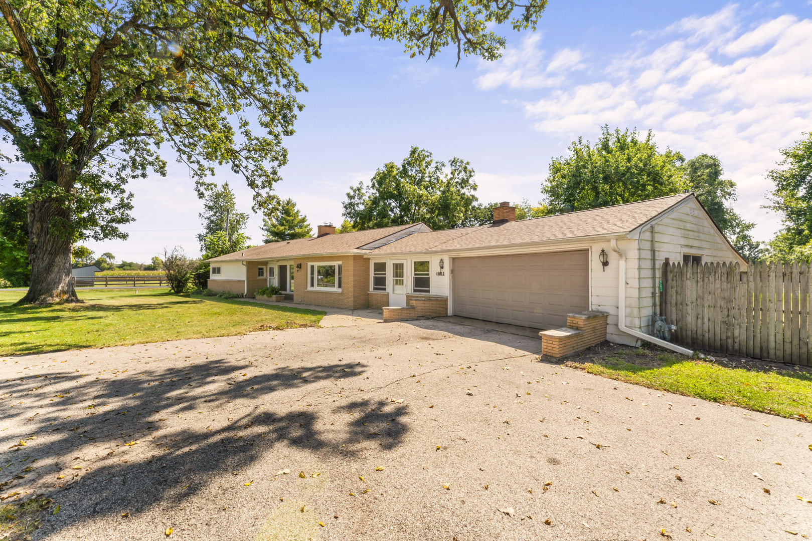 4501 E Kuhn Road
