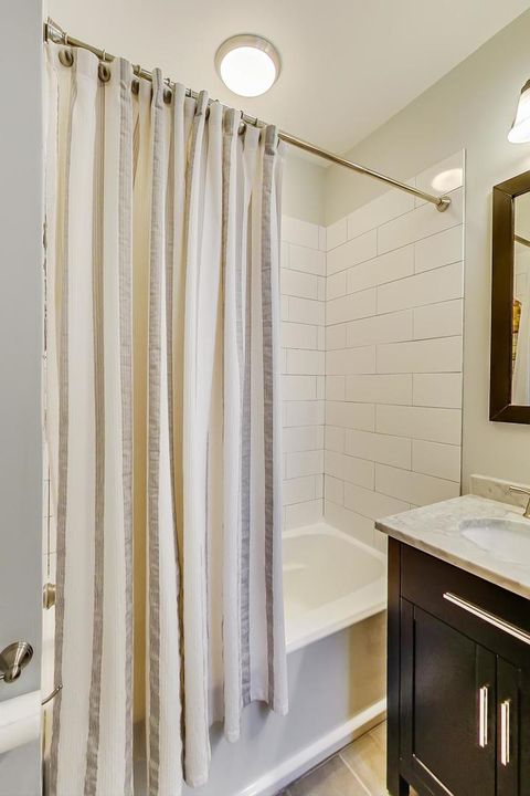 Tiny photo for 3055 W Sunnyside Avenue #1, Chicago, IL 60625 (MLS # 12462164)
