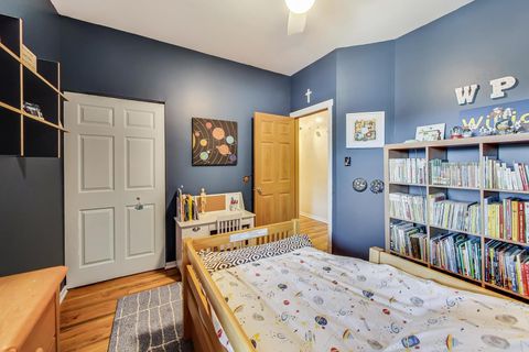 Tiny photo for 3055 W Sunnyside Avenue #1, Chicago, IL 60625 (MLS # 12462164)