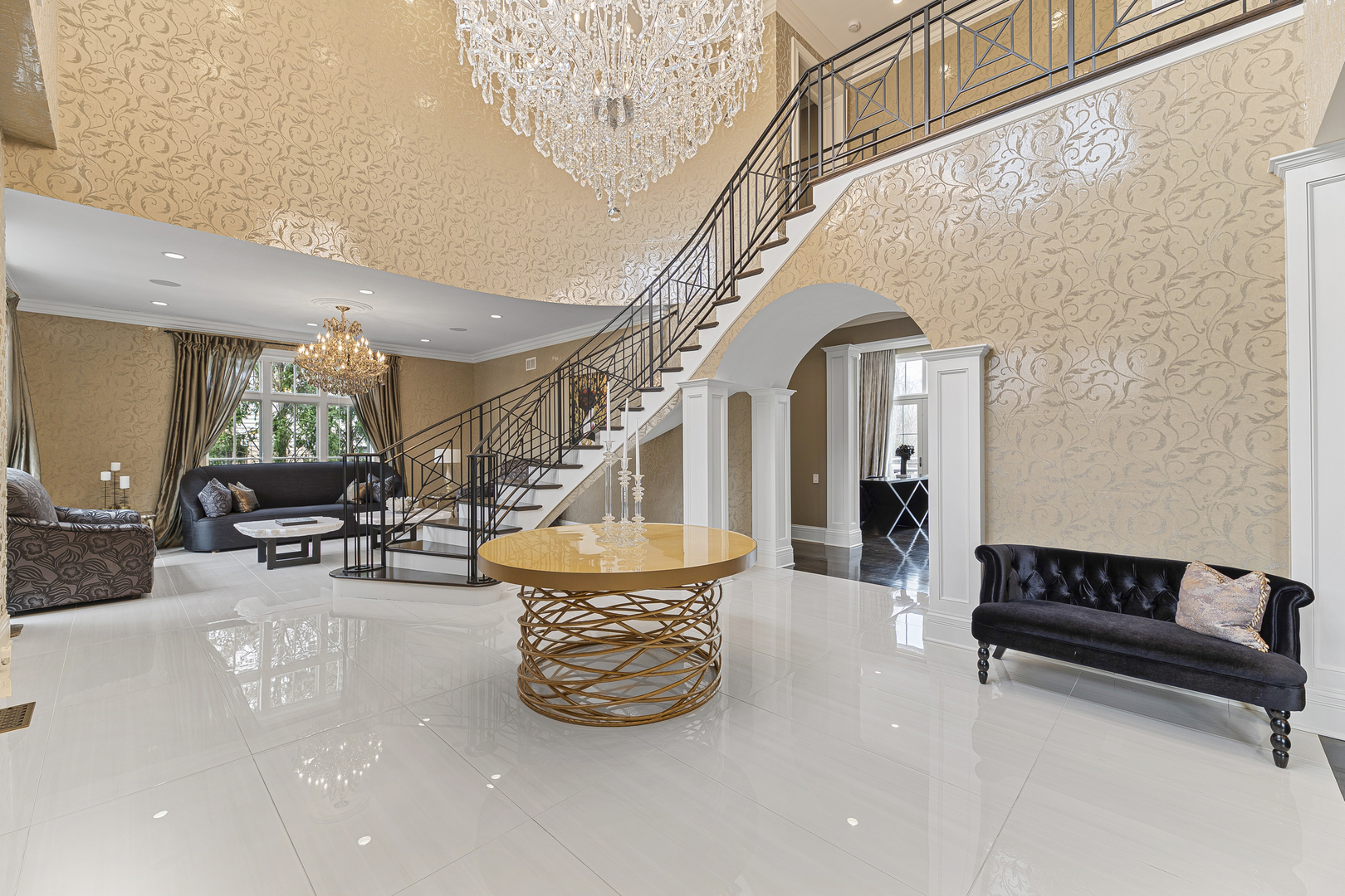 1755 Sunnyside Avenue