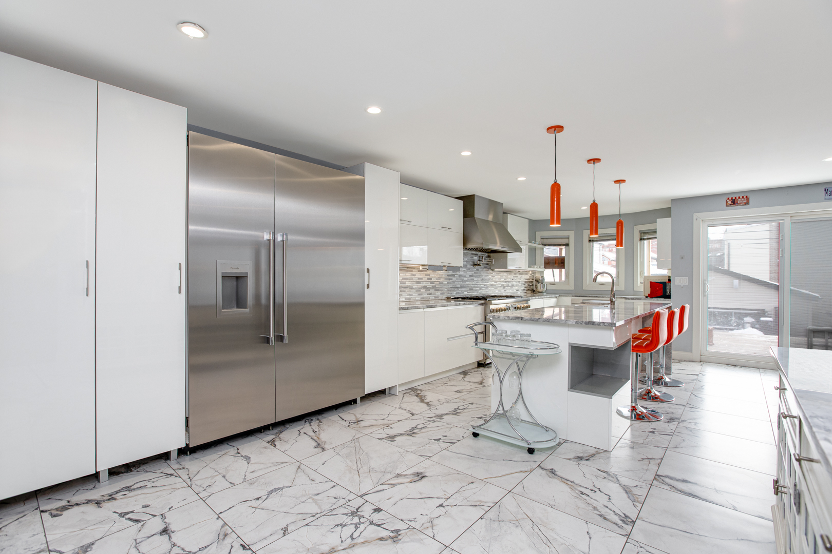 455 W 38th Street