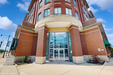 6000 N Cicero Avenue 217 Chicago IL 60646