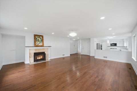 Tiny photo for 2210 Fieldcrest Drive, Mundelein, IL 60060 (MLS # 12739581)