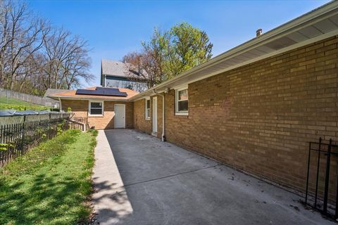 Tiny photo for 155 N Lincoln Avenue, Carpentersville, IL 60110 (MLS # 12624664)